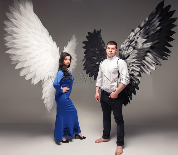 Black or White Giant Feather Angel Wings Black or White Giant Feather Angel Wings