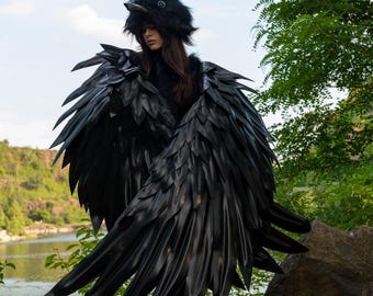 Raven Costume with Moving Wings, Black Bird Cosplay Set, Handmade Crow Wings, Headdress and Vest, Halloween Masquerade Costume