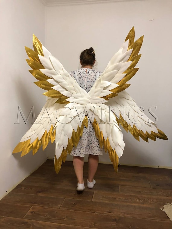 Triple Wings, White Gold Wings, Shoot for Men, Wings for Men, Special Wings,  Angel Wings, Unusual Wings, Photo Prop, Cosplay Wings Costume - Etsy