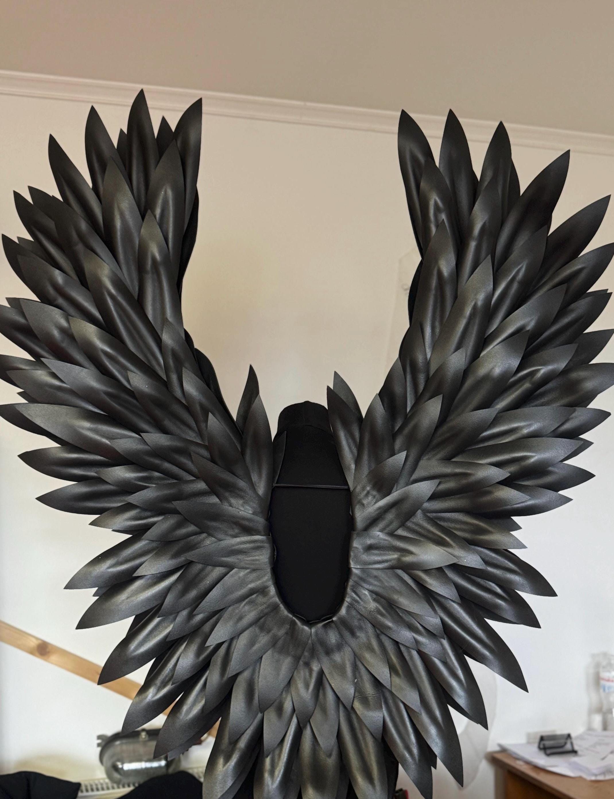 Small Black and White Wings, Angel Wings Children