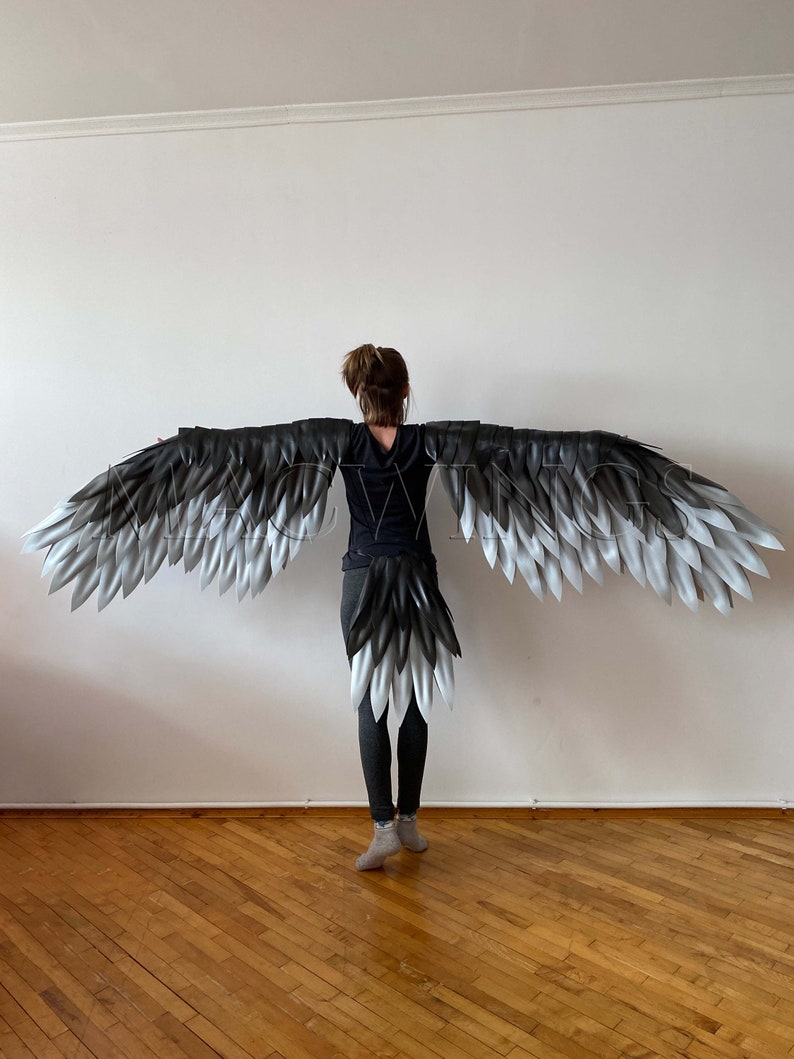 gray-harpy-wings-with-tail-movable-bird-arm-wings-fantasy-harpy