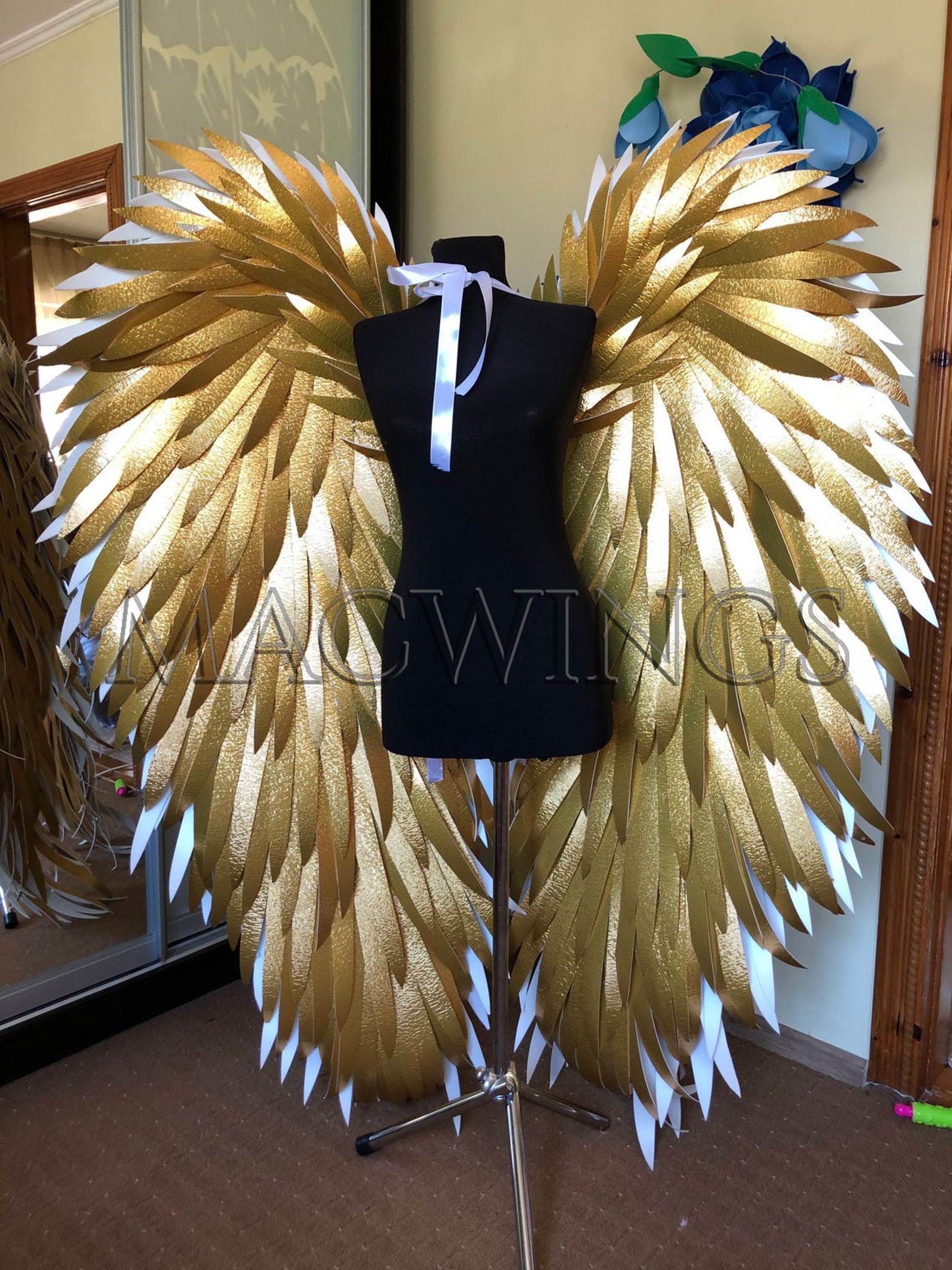 Angel Glitter Wings White and Silver Adult 50 By 30cm Costume Accessory main image 1