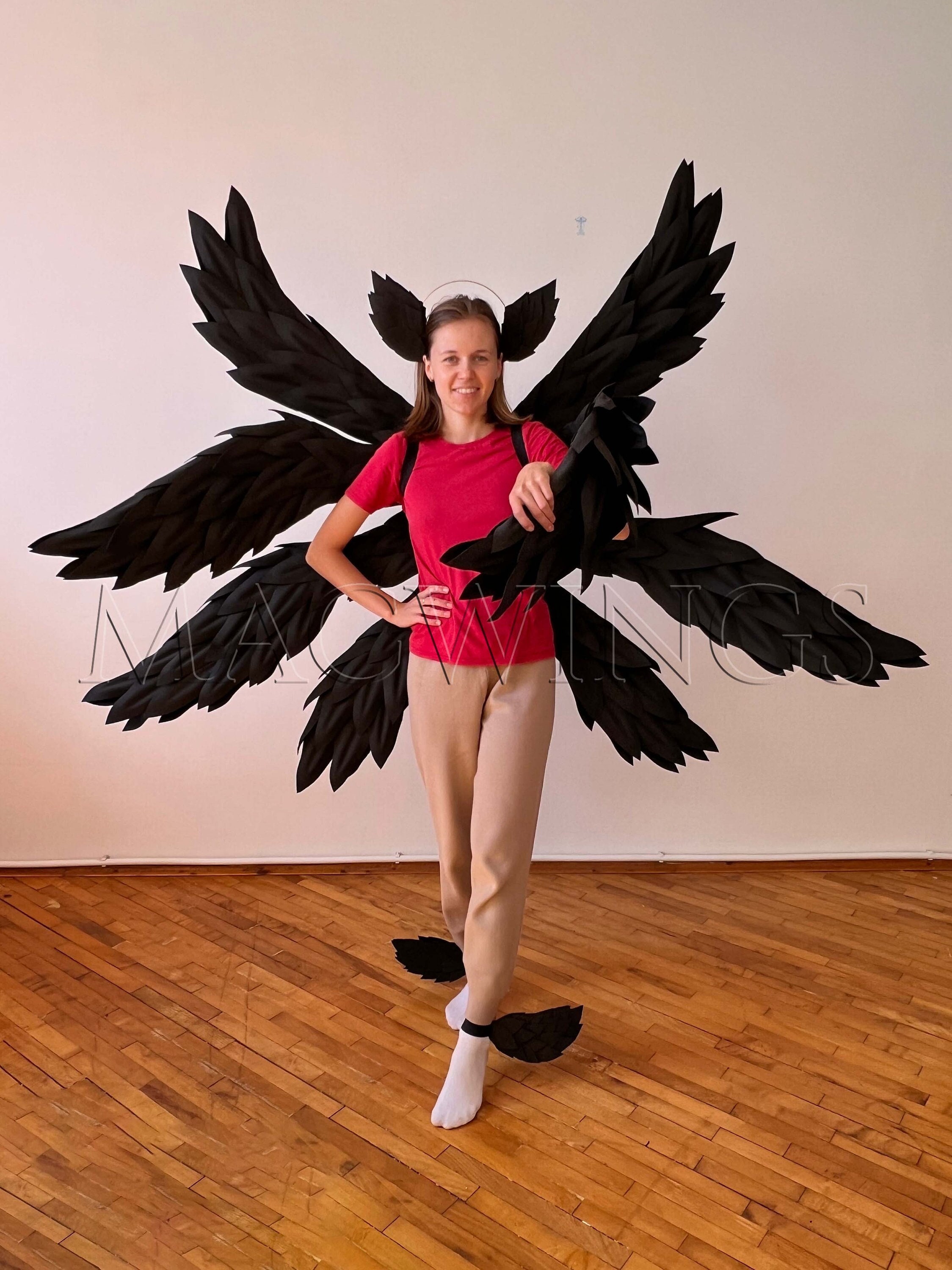 四重の黒い羽 コスチューム コスプレ 8枚の羽 コスプレ衣装用の羽 四重