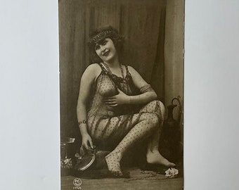 Art Deco Flapper Postcard: 1920s Risqué French Photograph