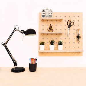 Pegboard Holzregal / Wandorganizer QUADRAT, veranstalter, sperrholz Peg Board, regal Natural