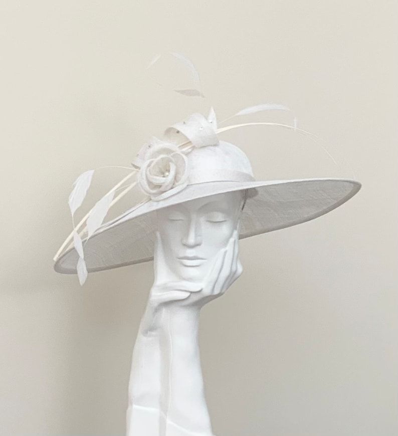 Off White Ivory Very Large Wedding Hatinator Hat. WD7 image 1