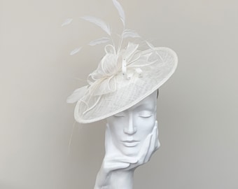 Pale Cream (almost Ivory)  Saucer Fascinator - AD9
