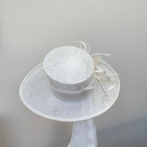 Light Cream Wedding Occasion Hat AH1 image 3