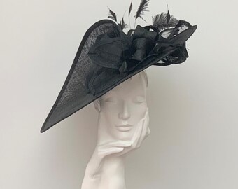 Vintage Whittall Shon Black and Gold Fascinator US One Size  display picture 1