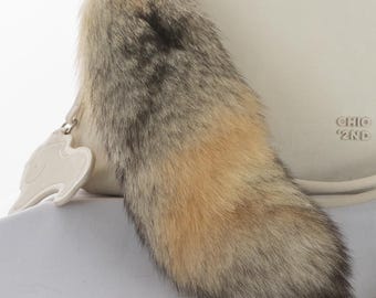 Fluffy Tail Tassel Keychain 9inch long Unique Fox Fur Keyring handbag Keychain of fur Fox keychain Halloween gift Backpack accessories