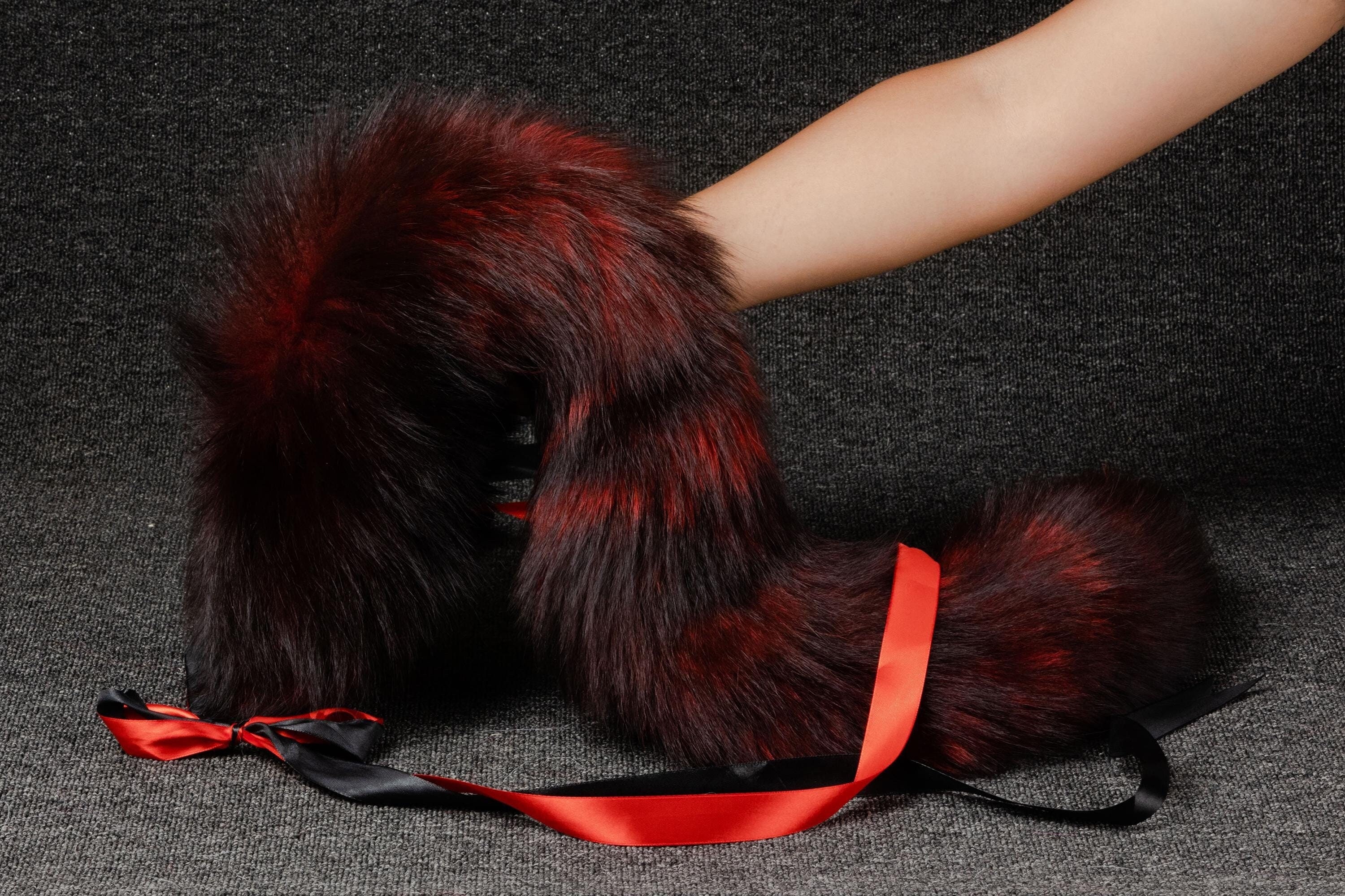 fur tail anal plug Anal Play for Beginners: Butt Plugs, Booty Beads, & More! – WinkWink main image 0