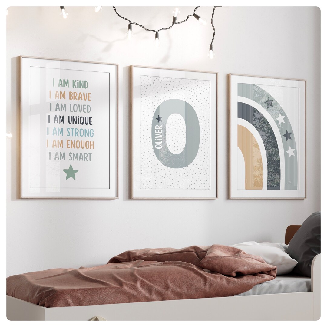 Set mit 3 coolen Sprüchen und Regenbogen Namen für Jungen. Perfekt für