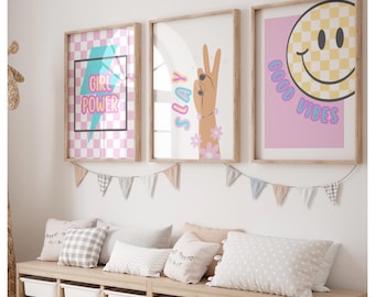 Stampe artistiche per cameretta dei bambini con motivo arcobaleno boho, decorazione da parete con ragazza con fiori selvatici (download digitale) - Italia