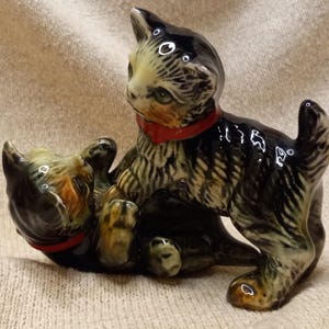 Vintage Royal Cat Figurine Two Playful Kittens Red Collars Ceramic Knick Knack