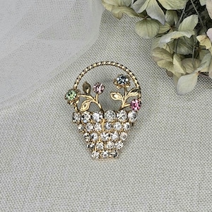 Vintage Rhinestone Flower Basket Brooch Gold Tone Pin Classy Pre Owned Jewelry