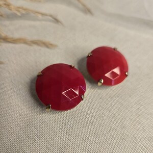Rare Vintage Hobe Clip On Earrings Round Red Faceted Used Designer Jewelry