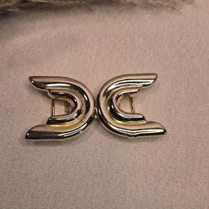 Vintage Gold-Tone Belt Buckle 2 Piece Set U Shaped Pre Owned 80s Accessories