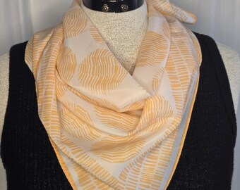 Vintage Vera Scarf White & Peachy Orange Thumbprint Pattern 27 X 27 Square