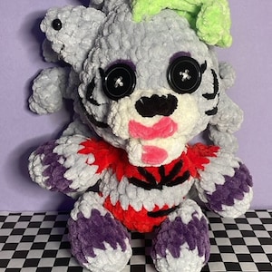 PATTERN ONLY rocky wolf