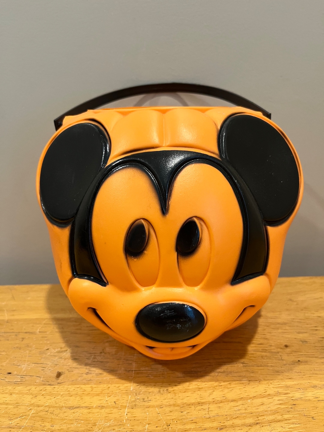 DISNEY Mickey Mouse Halloween Pumpkin Trick or Treat Candy Bucket/pail ...