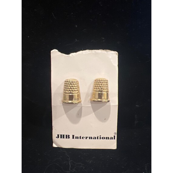 Vtg NOS JHB International Gold Tone Thimble Stud Earrings Sewing Novelty USA