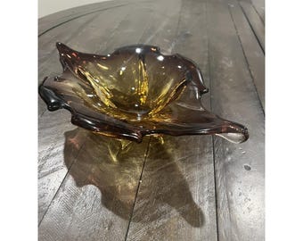 Vintage Jordan Imports Co. Two Point Amethyst Amber Art Glass Bowl Dish