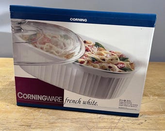 Vtg 1994 CorningWare French White 2.5L Covered Oval Casserole Dish New In Box