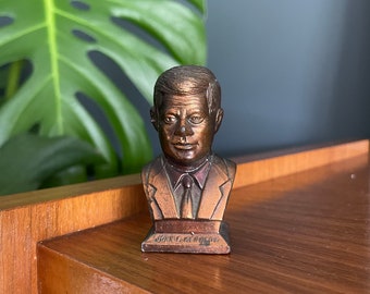 vintage Président John F Kennedy Miniature Bust