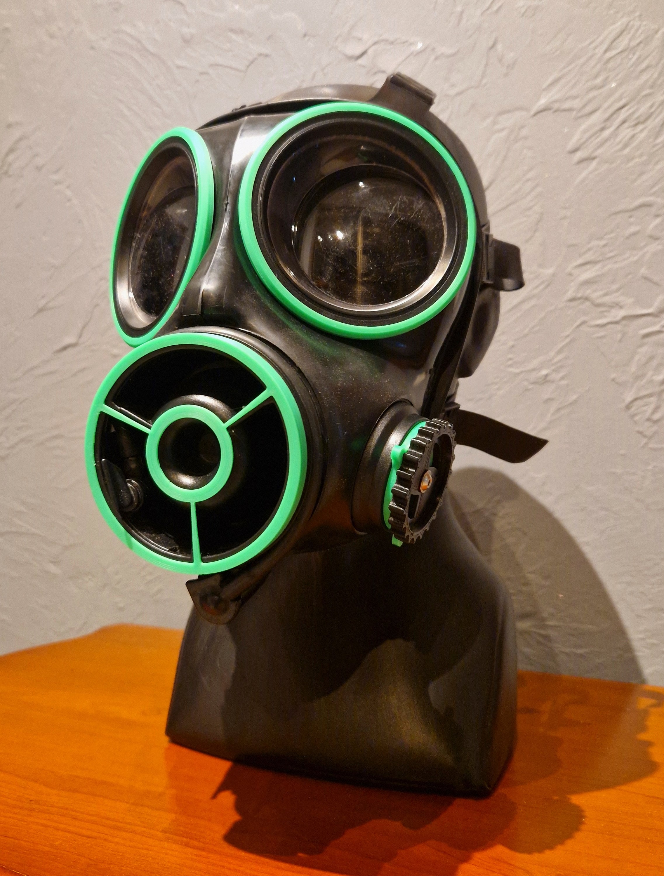 Avon S10 gasmask color set