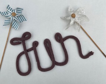 Knitted wire word | Fun