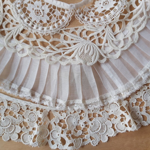 Vintage Pick'n'Mix:  Charming French vintage lace collars.  Schiffli lace / pleated organza.  (Choose one from the four available).