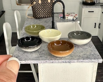 Miniature dollhouse decorative bowls, multiple colors, dollhouse dishes