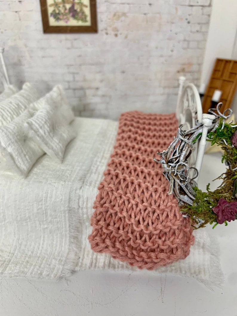 Miniature Pink Rose Knitted Blanket Dollhouse Accessory Etsy