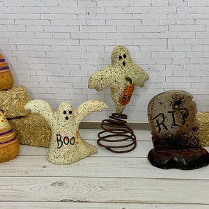 Miniature Halloween decorations for dollhouse, mini porch or scene fall decorations