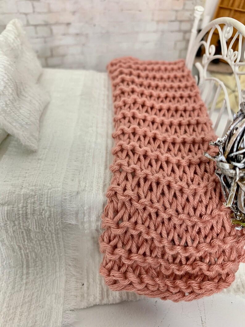 Miniature Pink Rose Knitted Blanket Dollhouse Accessory Etsy