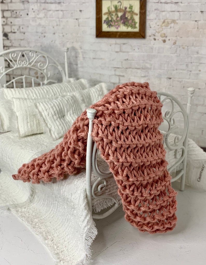 Miniature Pink Rose Knitted Blanket Dollhouse Accessory Etsy