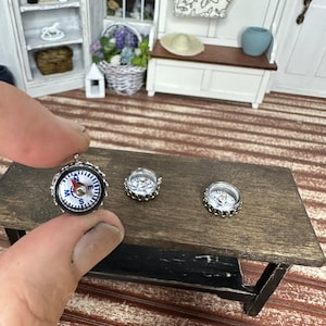 Miniature dollhouse navigation Compass, mini compass charm