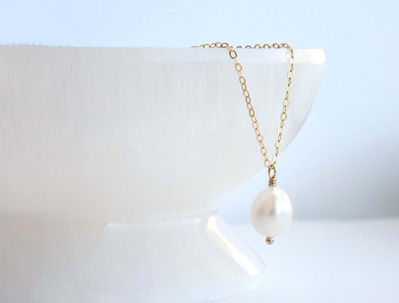Natural Pearl Necklace, Dainty Pearl Pendant, Minimalist Beach Wedding, Bridal Boho Jewellery, Real Pearl Necklace, Bridesmaid Gifts For Her image 5