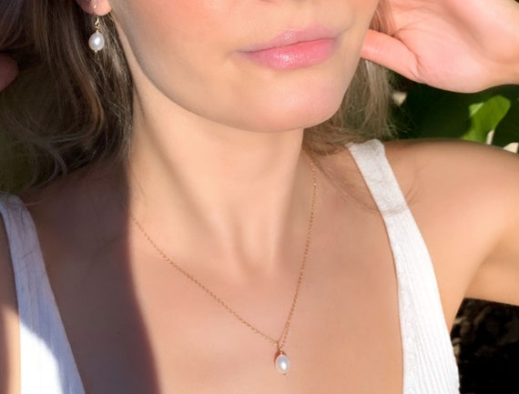 Pearl Earrings and Necklace Set, Pearl Drop Earrings, Minimalist Pearl Pendant, Bridal Jewellery Set, Real Pearl Necklace, Gift For Her