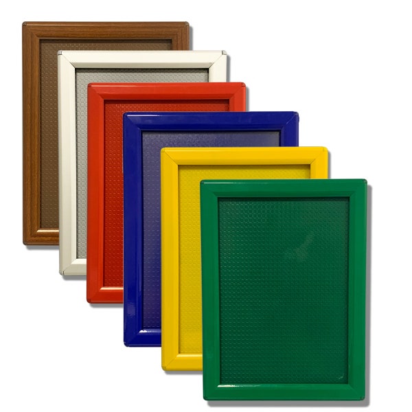 Cadres à pression avec insert en plastique transparent, paquet de 6 couleurs assorties, 5 po. x 7 po.