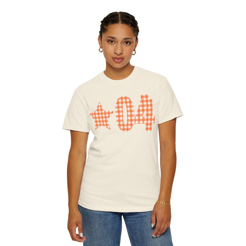 Lando Norris Mclaren LN4 Formula One F1 Gift for Her, Summer Essentials, Unique Graphic Tee, Fashionable Everyday Wear image 9
