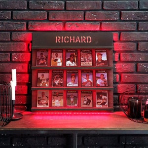 Vitrine para cartão esportivo, Porta-cartão esportivo LED, Prateleira para cartão de futebol, Porta-cartão de futebol LED, Suporte de parede para cartão esportivo LED