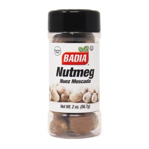 2 oz Bottle Badia whole Nutmeg / Nuez moscada