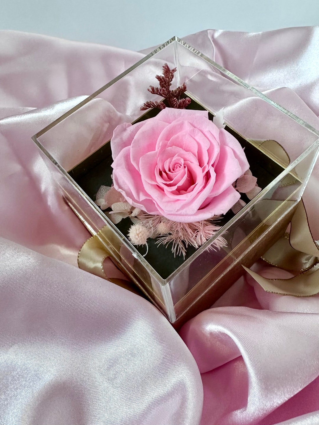 iBccly Preserved Rose with Love You Necklace in 100 Languages Gift Set, Enchanted Eternal Rose Flower for Valentine's Day Anniversary Wedding 並行輸入 iBccly Preserved Rose with Love You Necklace in 100 Languages Gift