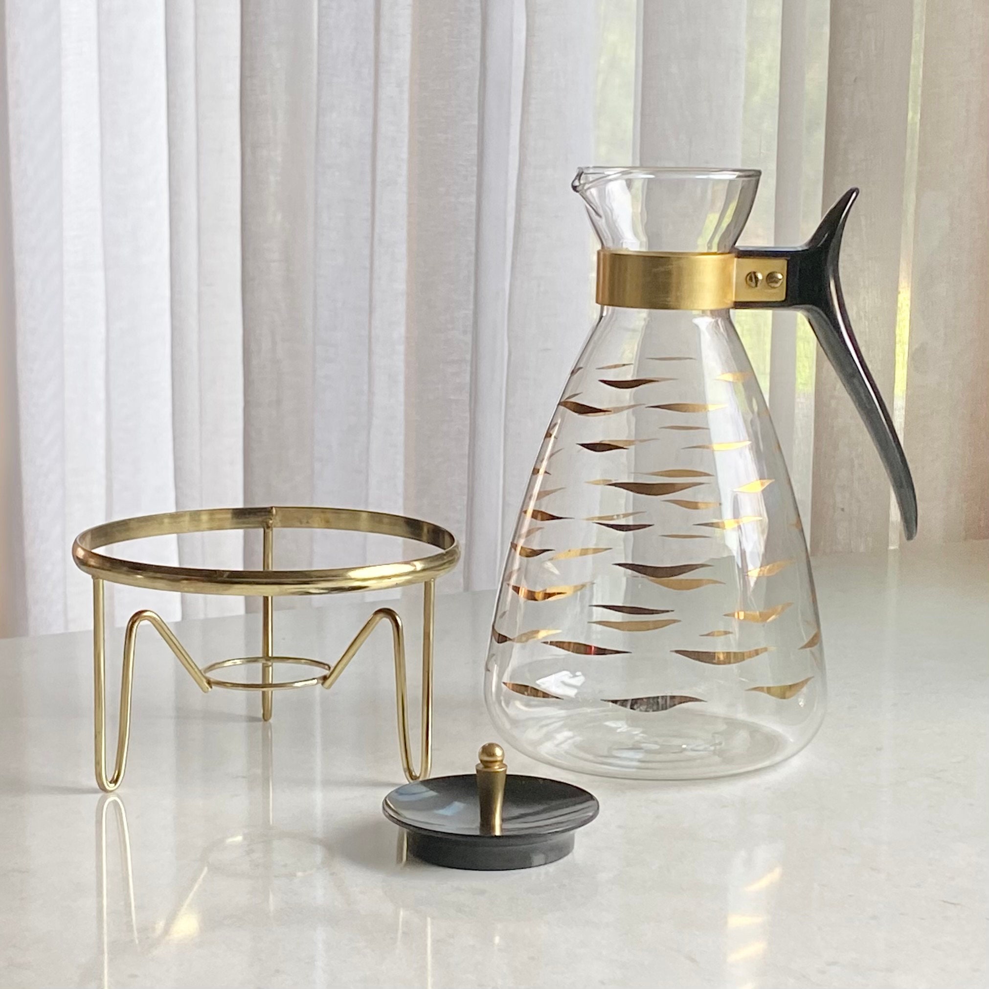 Vintage Pyrex Gold Wave 10 Cup Carafe With Lid and Stand - Etsy