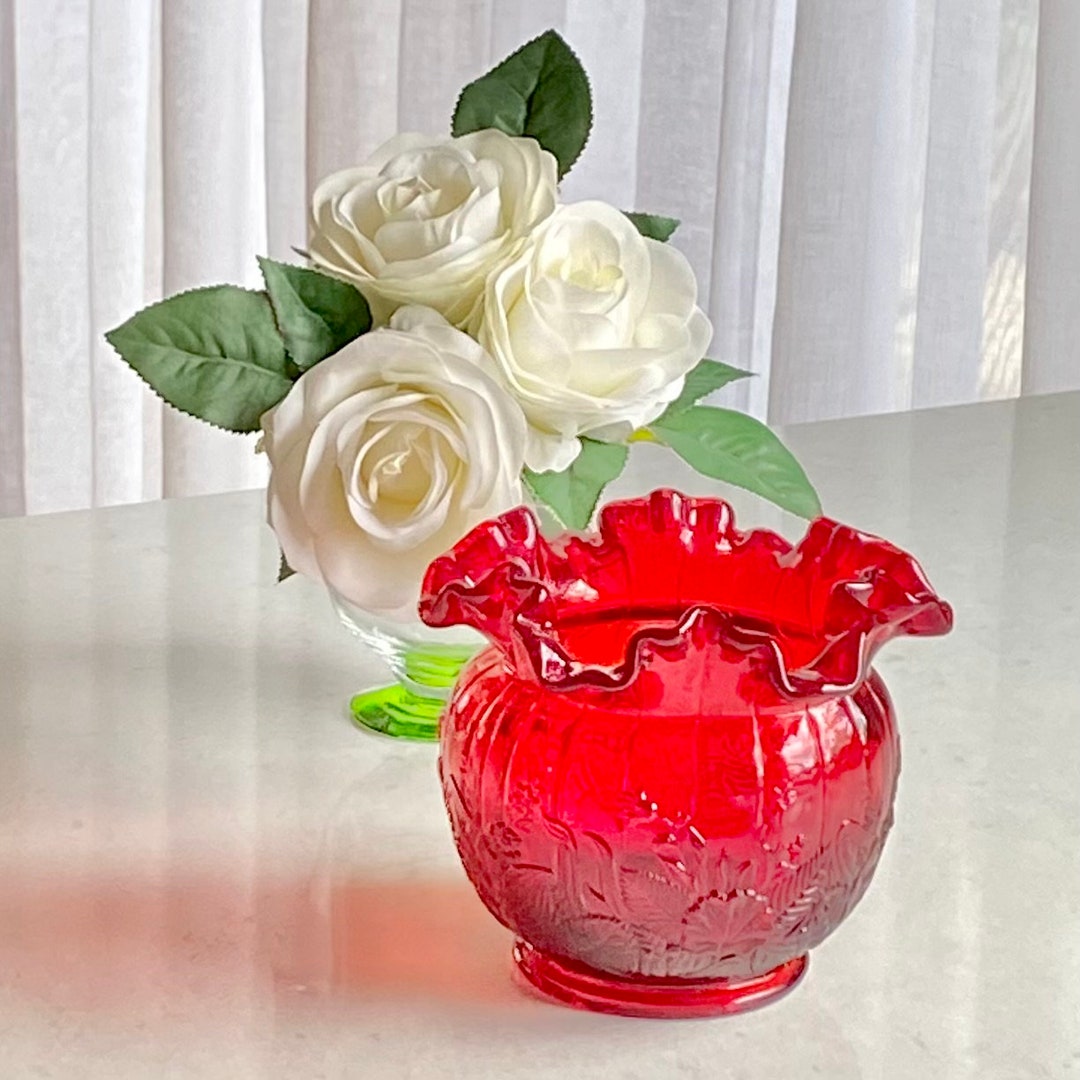 ヴィンテージ フェントン オールドバージニア ルビーレッド スカラップ