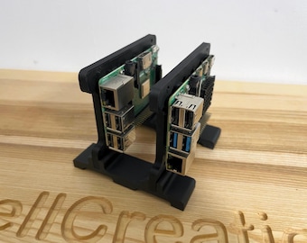Raspberry Pi Vertical Mount with Integrated HDD Support
