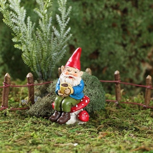 Soren The Coffee Gnome, Mini Gnome, Miniature Gnome, Tiny Gnome, Fairy Garden Gnome