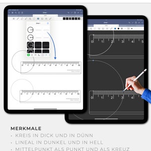 Op de afbeelding: Twee iPad-schermen die een digitale tekenapp met een kompasgereedschap laten zien. De app heeft een liniaal, een kompas en een potlood. De tekst op het scherm zegt "SCHNELLZUGRIFF MIT ELEMENTSTOOL" en "MERKMALE". De tekst onder de schermen zegt "KREIS IN DICK UND IN D&Uuml;NN", "LINEAL IN DUNKEL UND IN HELL", "MITTELPUNKT ALS PUNKT UND ALS KREUZ", "MILLIMETERGENAU AUSDRUCKEN", "www.widescreeneducation.com" en "widescreeneducation".