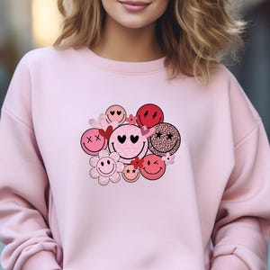 Smiley Faces Sweatshirt, Cute Valentine Gift, Love Smile Sweatshirt, Valentines Day Sweater, Love Valentine Jumper, Happy Valentine